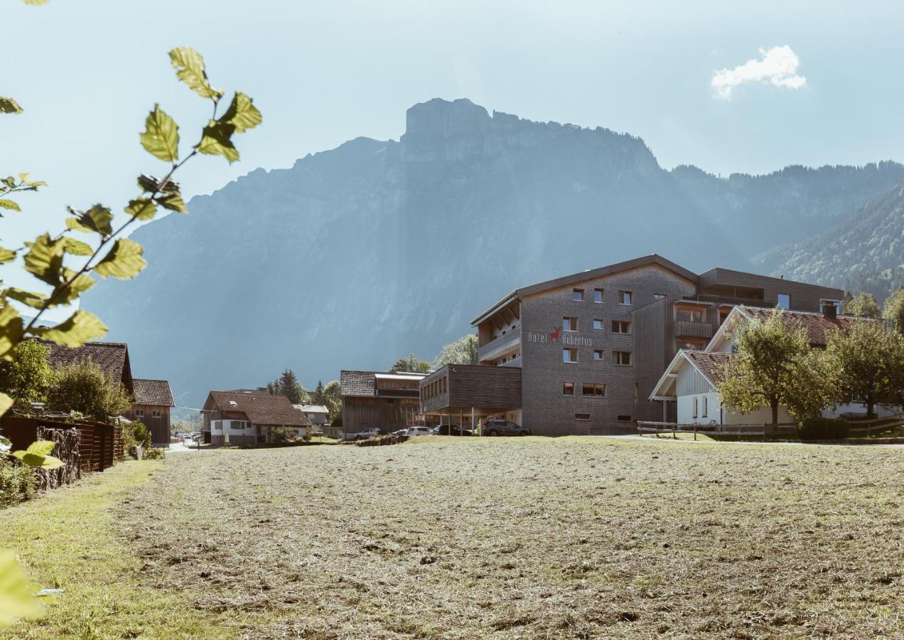 Hotel Hubertus Mellau Gmbh Exterior photo